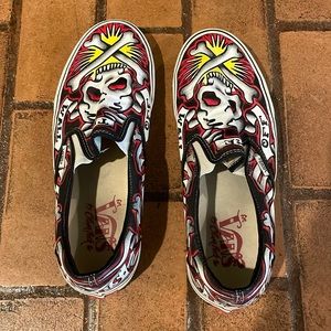 Graphic Vans